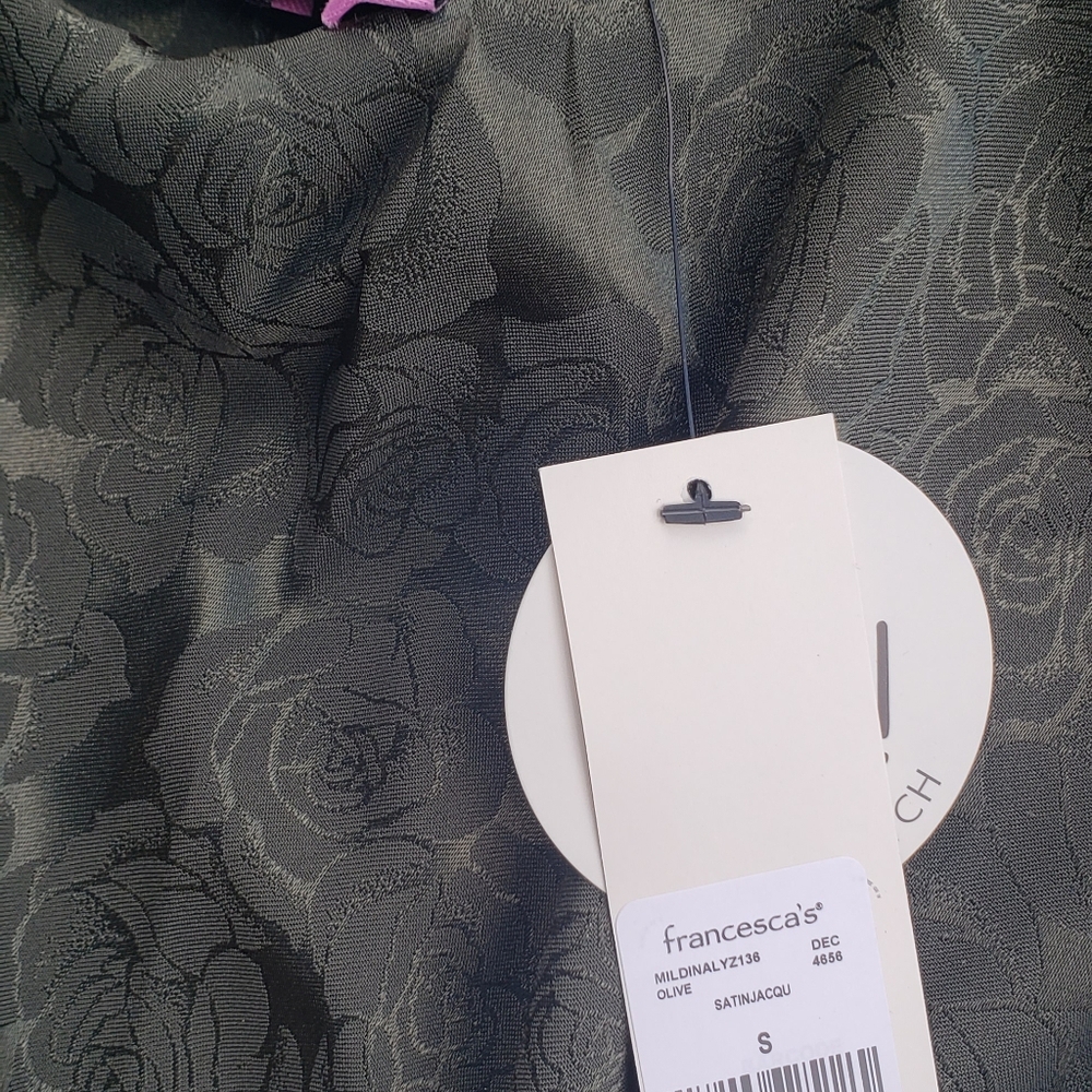 NWT Michaela Satin Blouse and Skirt Set from Francesca - Picture 6 of 6